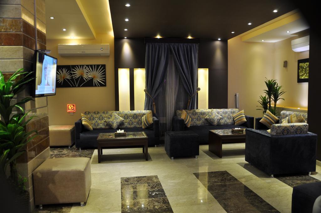 Al Bustan Crown Hotel 2 Арар Екстер'єр фото